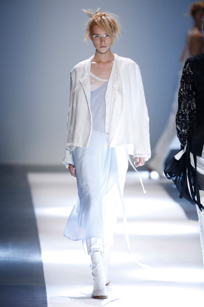 Ann Demeulemeester Catwalk Fashion Show Paris Womenswear SS2015 | Team ...