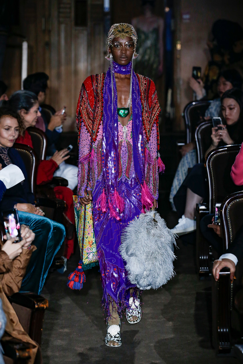 Gucci Catwalk Fashion Show Paris Womenswear SS2019 | Team Peter Stigter ...