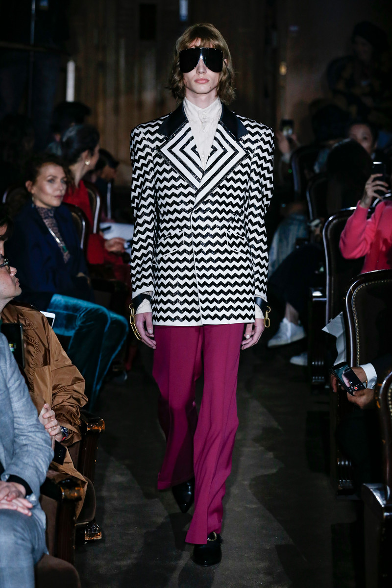 Gucci Catwalk Fashion Show Paris Womenswear SS2019 | Team Peter Stigter ...
