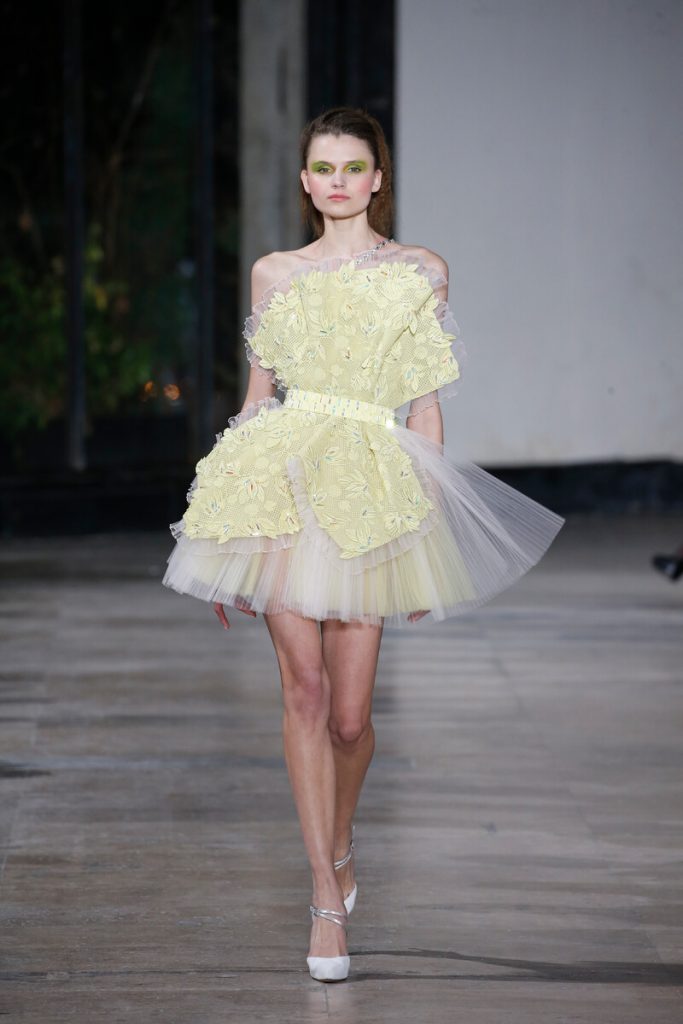 Short ‘n Sassy Haute Couture trend SS2019 : Team Peter Stigter, catwalk ...